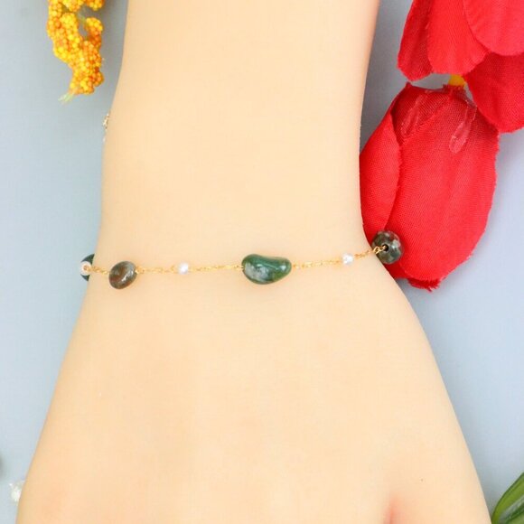 "Elegant & Trendy Bracelet, A Perfect Gift for Women, Thoughtful, EVCH1242 - Picture 6 of 11